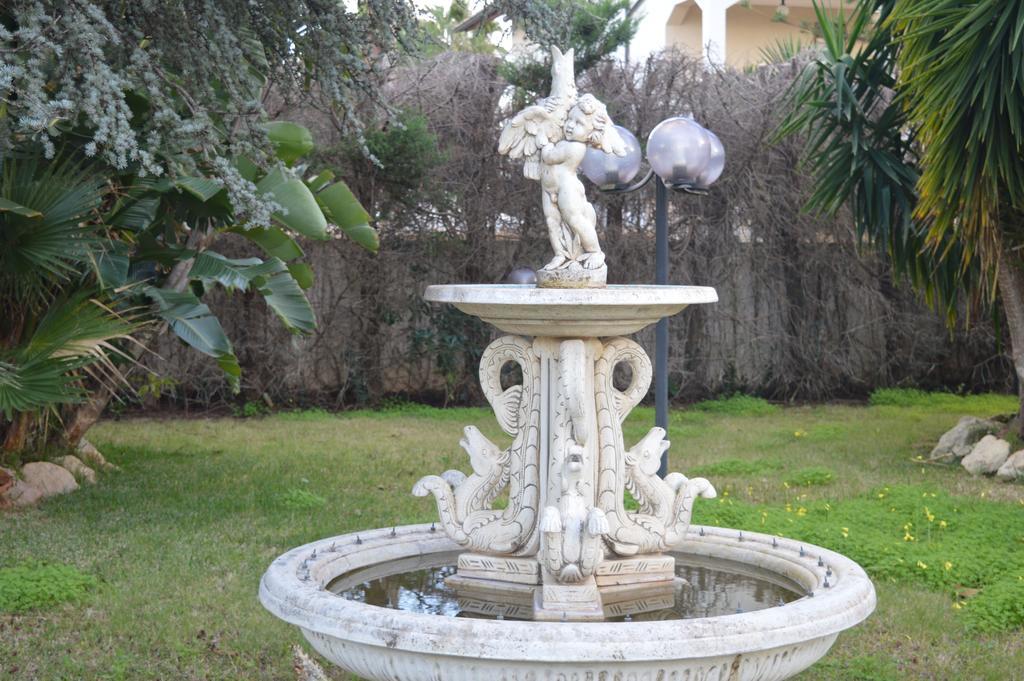 Villa Cristina Fontane Bianche Exterior photo